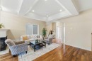 507 17 Avenue Nw, Calgary, AB  - Indoor With Fireplace 