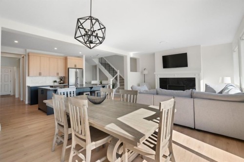 164 Precedence Hill, Cochrane, AB - Indoor Photo Showing Dining Room