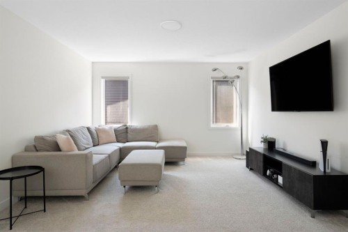 164 Precedence Hill, Cochrane, AB - Indoor Photo Showing Living Room