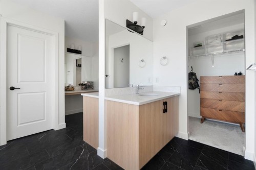 164 Precedence Hill, Cochrane, AB - Indoor