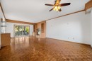 907 Shawnee Drive Sw, Calgary, AB  - Indoor Photo Showing Other Room 
