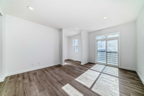 904-30 Rochester View Nw, Calgary, AB - Indoor Photo Showing Other Room
