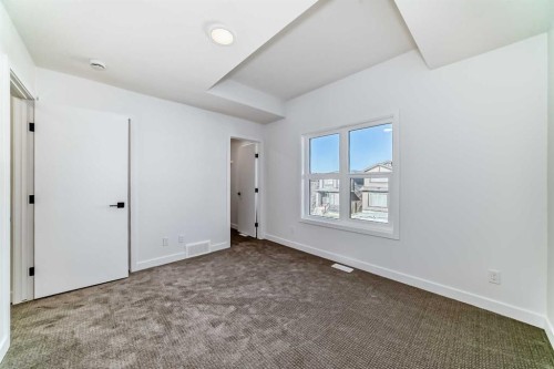 904-30 Rochester View Nw, Calgary, AB - Indoor Photo Showing Other Room