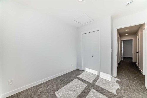 904-30 Rochester View Nw, Calgary, AB - Indoor Photo Showing Other Room