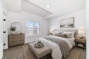 904-30 Rochester View Nw, Calgary, AB  - Indoor Photo Showing Bedroom 
