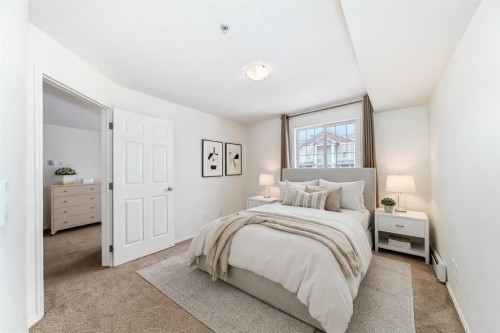 4305-115 Prestwick Villas Se, Calgary, AB - Indoor Photo Showing Bedroom