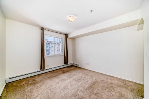 4305-115 Prestwick Villas Se, Calgary, AB - Indoor Photo Showing Other Room
