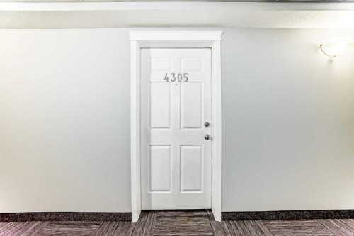 4305-115 Prestwick Villas Se, Calgary, AB - Indoor Photo Showing Other Room