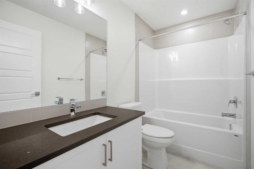 229 Dawson Wharf Road, Chestermere, AB - Indoor Photo Showing Bathroom
