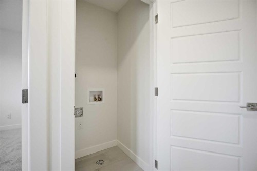 229 Dawson Wharf Road, Chestermere, AB - Indoor Photo Showing Other Room