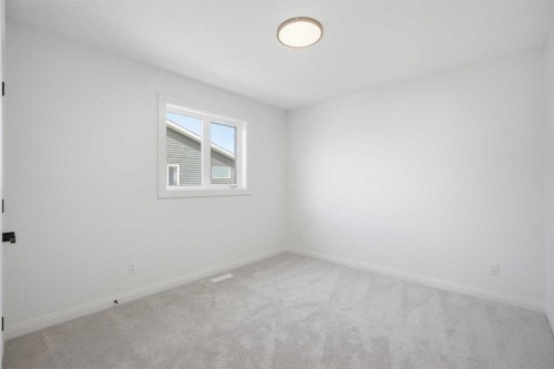 260 Dawson Wharf Crescent, Chestermere, AB - Indoor Photo Showing Other Room