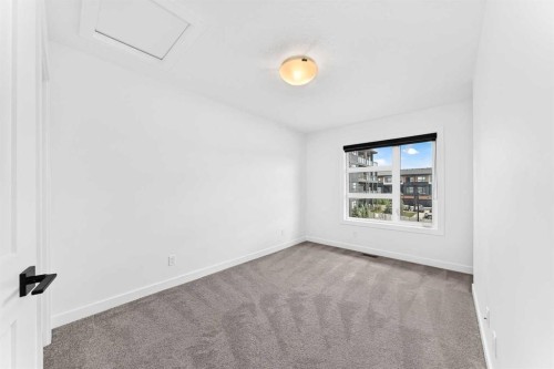 3101-55 Lucas Way Nw, Calgary, AB - Indoor Photo Showing Other Room