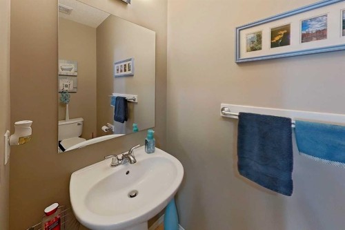 28 Cranarch Crescent Se, Calgary, AB 