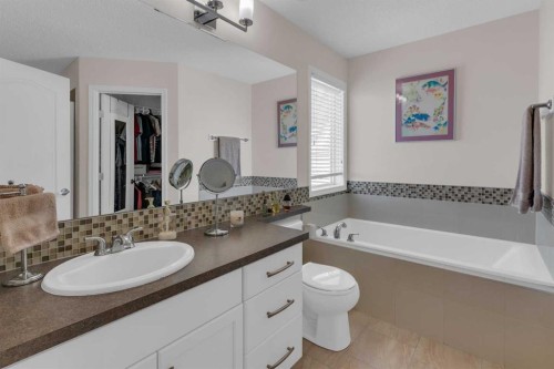 28 Cranarch Crescent Se, Calgary, AB 