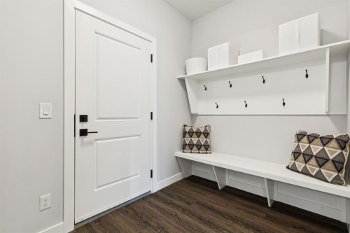 36 Crestbrook Link Sw, Calgary, AB - Indoor Photo Showing Other Room