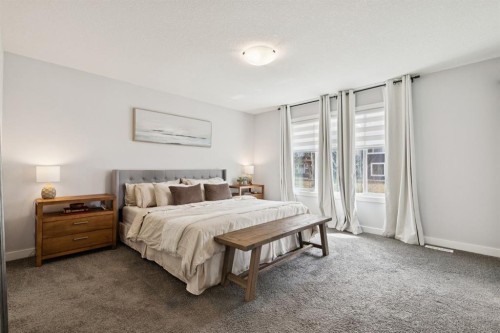 36 Crestbrook Link Sw, Calgary, AB - Indoor Photo Showing Bedroom