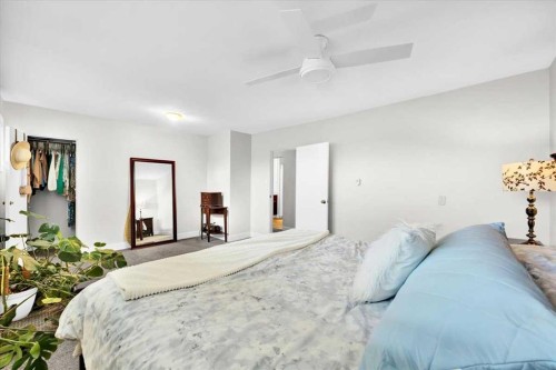 674 Regal Park Ne, Calgary, AB - Indoor Photo Showing Bedroom