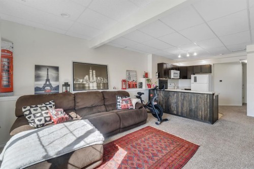 49 Marquis Grove Se, Calgary, AB - Indoor Photo Showing Living Room