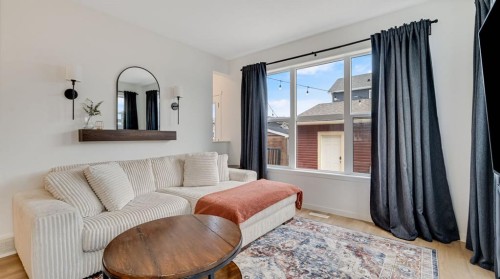 995 Mahogany Boulevard Se, Calgary, AB 