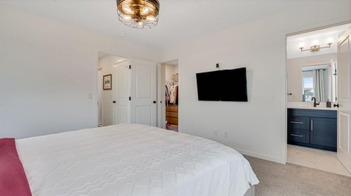 995 Mahogany Boulevard Se, Calgary, AB 