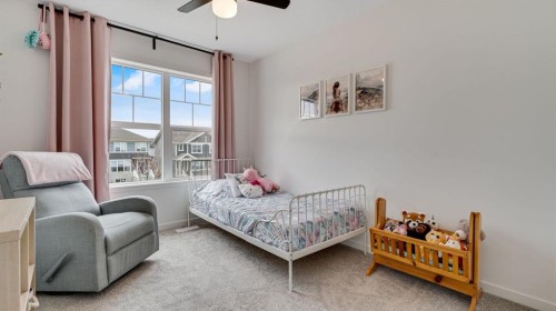 995 Mahogany Boulevard Se, Calgary, AB 