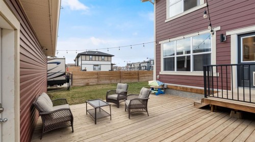 995 Mahogany Boulevard Se, Calgary, AB 