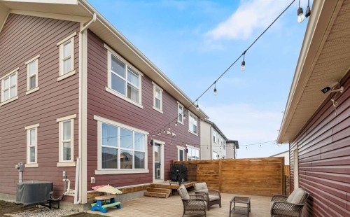 995 Mahogany Boulevard Se, Calgary, AB 