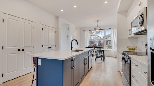 995 Mahogany Boulevard Se, Calgary, AB 
