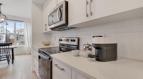 995 Mahogany Boulevard Se, Calgary, AB 