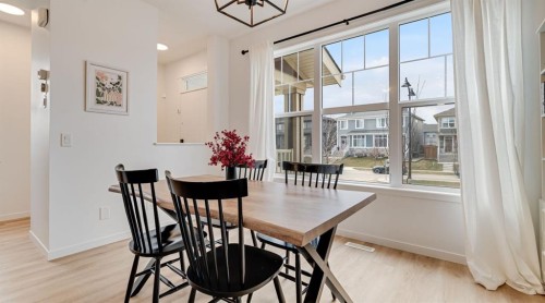 995 Mahogany Boulevard Se, Calgary, AB 