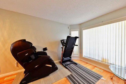 105 Coral Springs Close Ne, Calgary, AB - Indoor