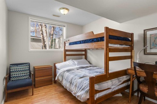 6619 18 Street Se, Calgary, AB - Indoor Photo Showing Bedroom