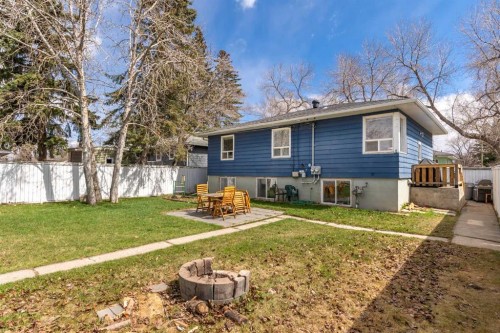 6619 18 Street Se, Calgary, AB - Outdoor