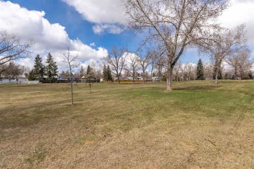 6619 18 Street Se, Calgary, AB - Outdoor With View