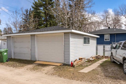 6619 18 Street Se, Calgary, AB - Outdoor With Exterior