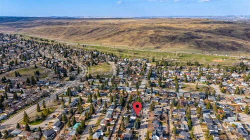 88 Cheyenne Crescent Nw, Calgary, AB - Outdoor With View