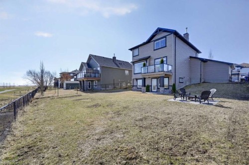 85 Boulder Creek Manor Se, Langdon, AB - Outdoor