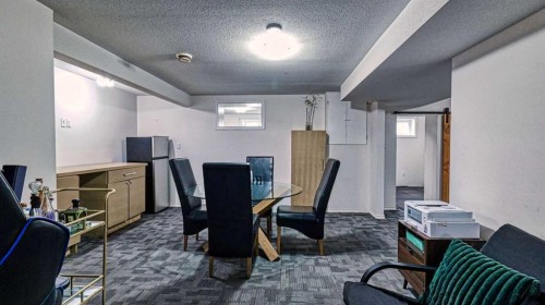 5924 Bow Crescent Nw, Calgary, AB - Indoor