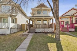 52 Martinglen Mews NE Calgary, AB T3J 3N3