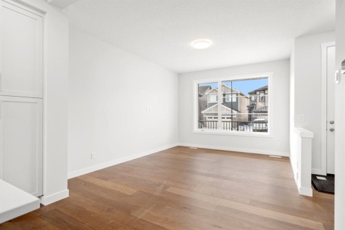 106 Sora Gardens Se, Calgary, AB - Indoor Photo Showing Other Room
