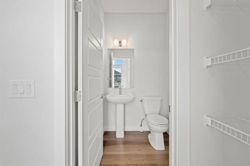 106 Sora Gardens Se, Calgary, AB - Indoor Photo Showing Bathroom