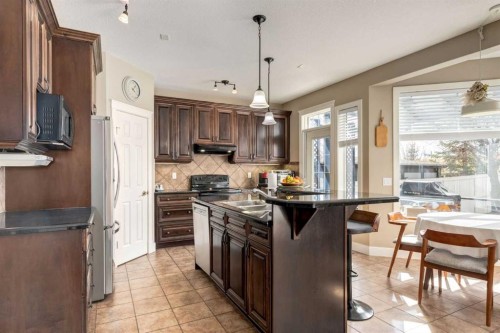 72 Wentworth Crescent Sw, Calgary, AB - Indoor Photo Showing Kitchen With Double Sink With Upgraded Kitchen