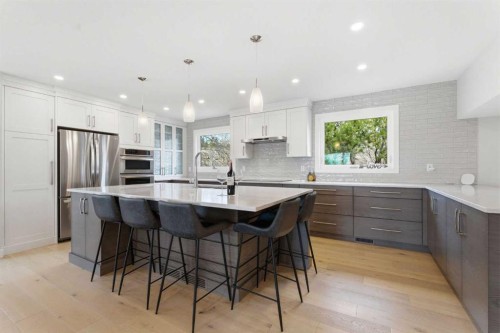 832 Edgemont Road Nw, Calgary, AB - Indoor Photo Showing Kitchen With Stainless Steel Kitchen With Double Sink With Upgraded Kitchen