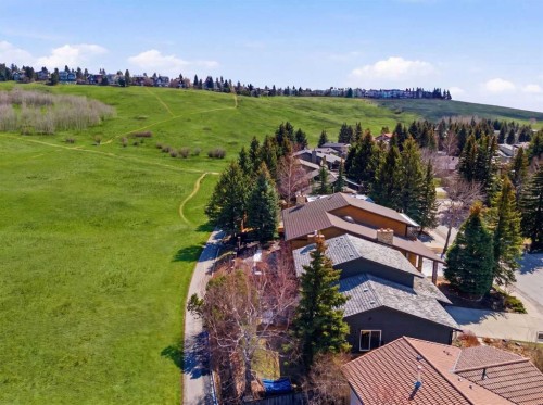 832 Edgemont Road Nw, Calgary, AB - Outdoor With View