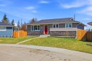 1012 Riddell Place Se, Calgary, AB  - Outdoor 
