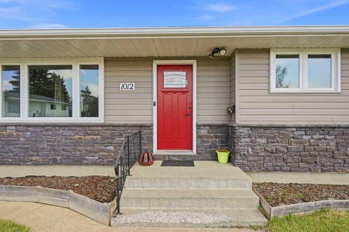 1012 Riddell Place Se, Calgary, AB - Outdoor With Exterior