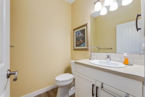 140 Emberside Glen, Cochrane, AB - Indoor Photo Showing Bathroom