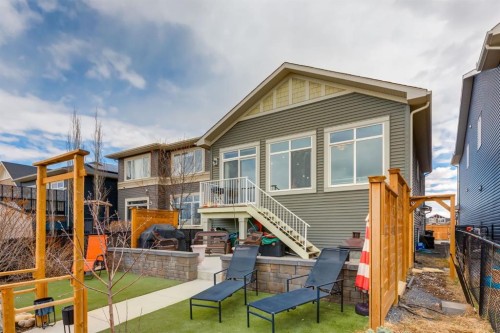 140 Emberside Glen, Cochrane, AB - Outdoor
