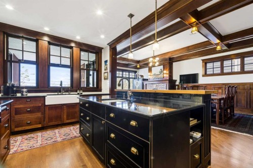 650 29 Avenue Nw, Calgary, AB - Indoor