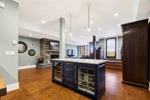 650 29 Avenue Nw, Calgary, AB - Indoor